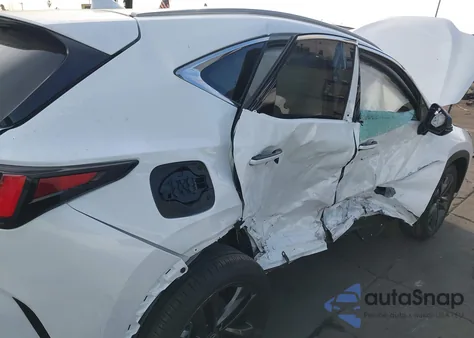 2026 Lexus Nx 450H+ Luxury z USA, uszkodzony, nr VIN JTJHKCFZ8T2077533